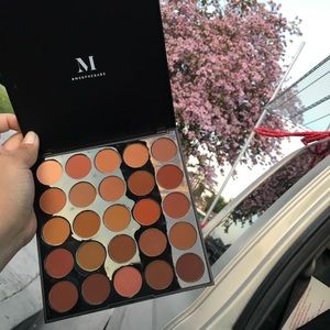 Morphe 25D Neutral (must have) palette